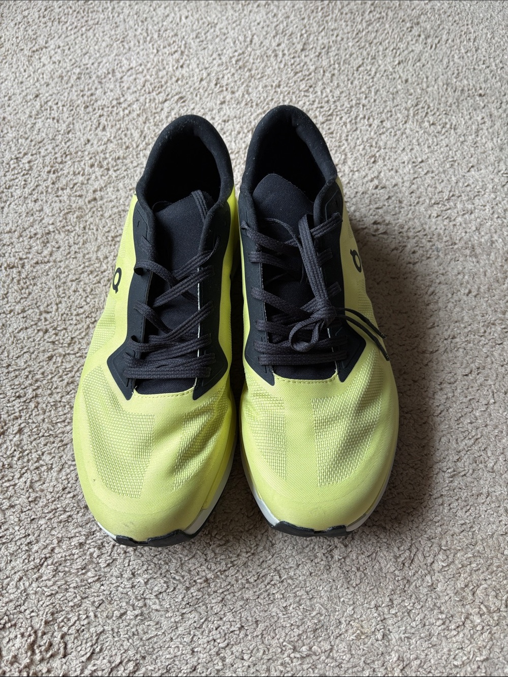 On Running Men's Neon Yellow and Black Performance Trainers